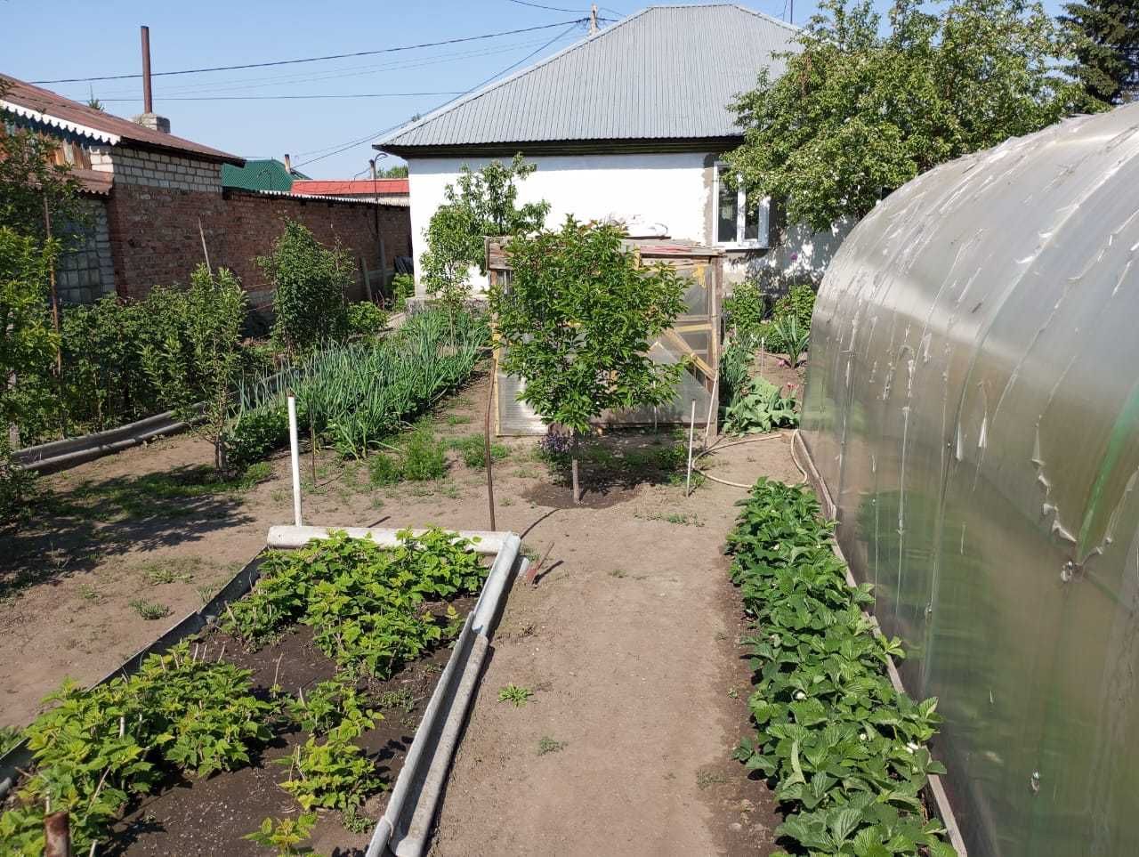 Продам/обменяю 3-х комнатный кирпичный дом, п.Мирный