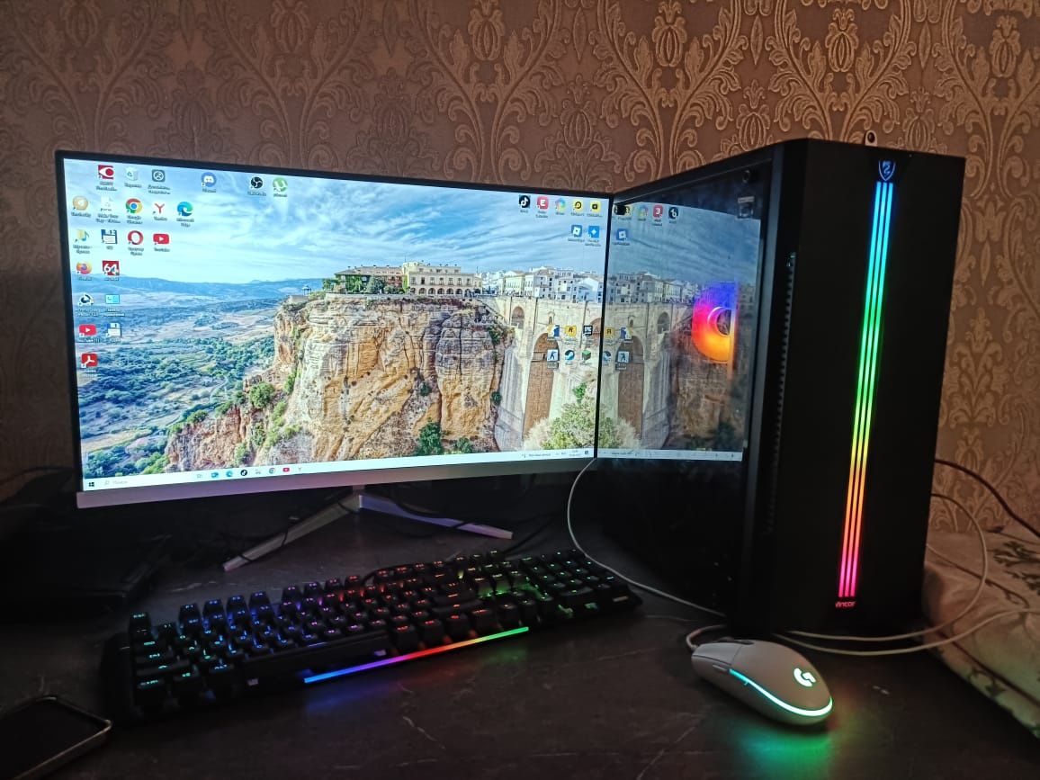 Компьютер играть жасык