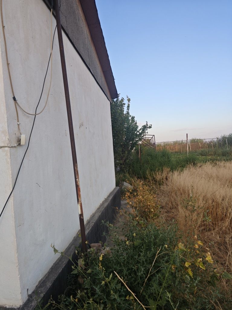 Продам времянку с недостроенным домом