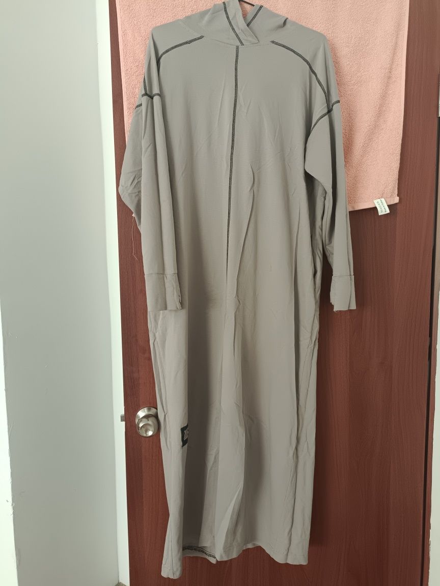Продам платье за 10 тысяч