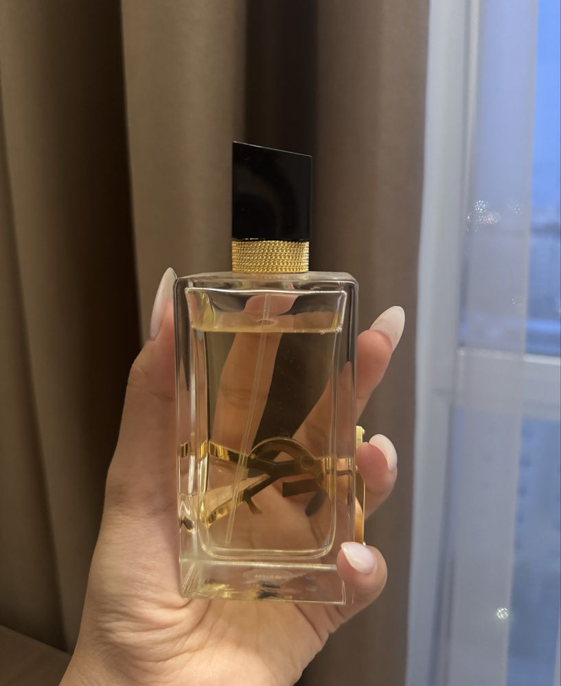 Парфюм Yves Saint Laurent libre