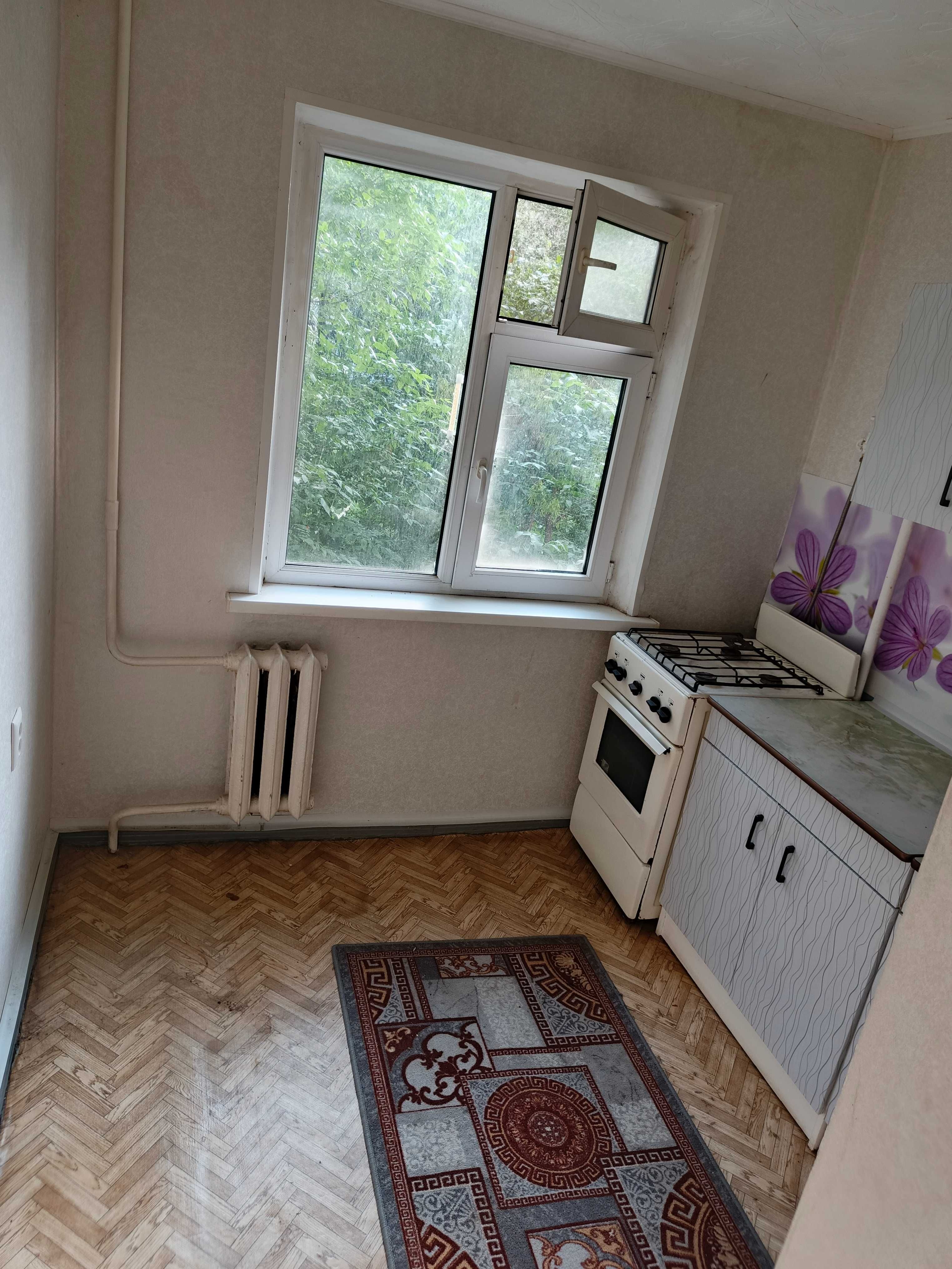 Продам квартиру р-он Юбиляр
