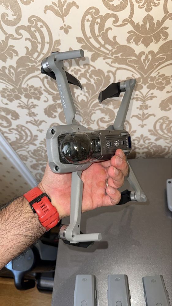 Дрон Mavic Air 2