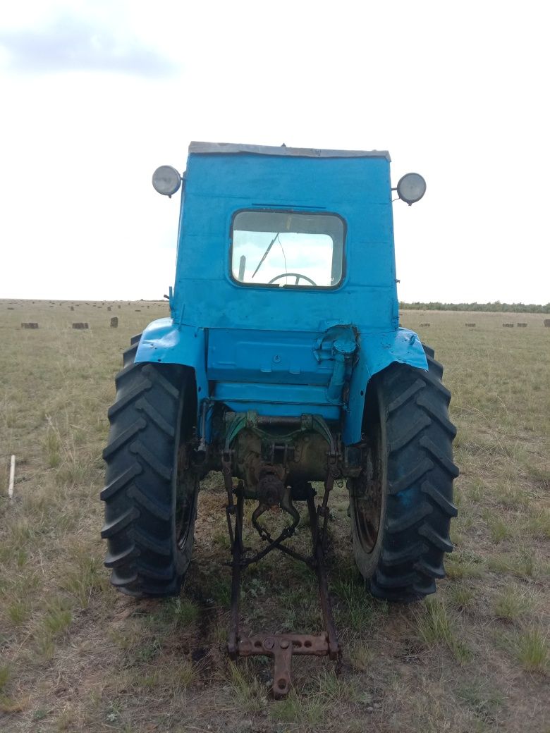 Трактор Т-40 продам