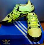 Кроссовки футбольные Adidas, оригинал, размер 41,5-42