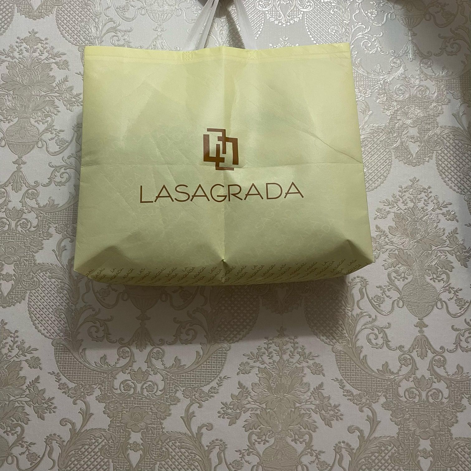 Куртки весна и осень фирма ласаграда ( LASAGRADA)