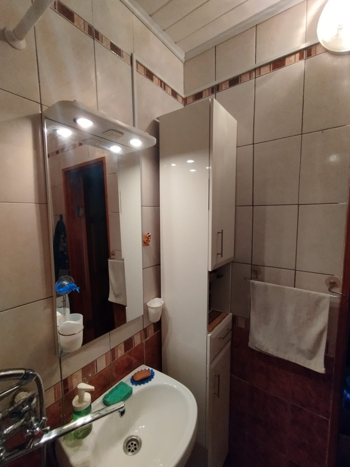 Продаю трёхкомнатную квартиру