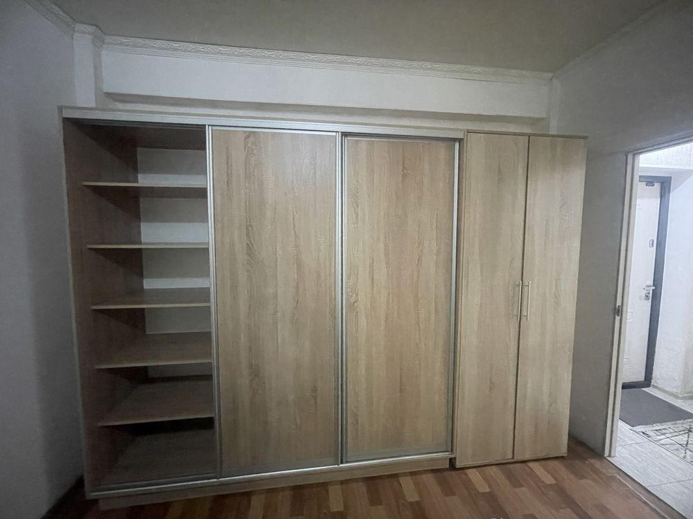 2 шкафа плательных