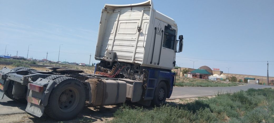Продам тягач Рено Магнум 2007