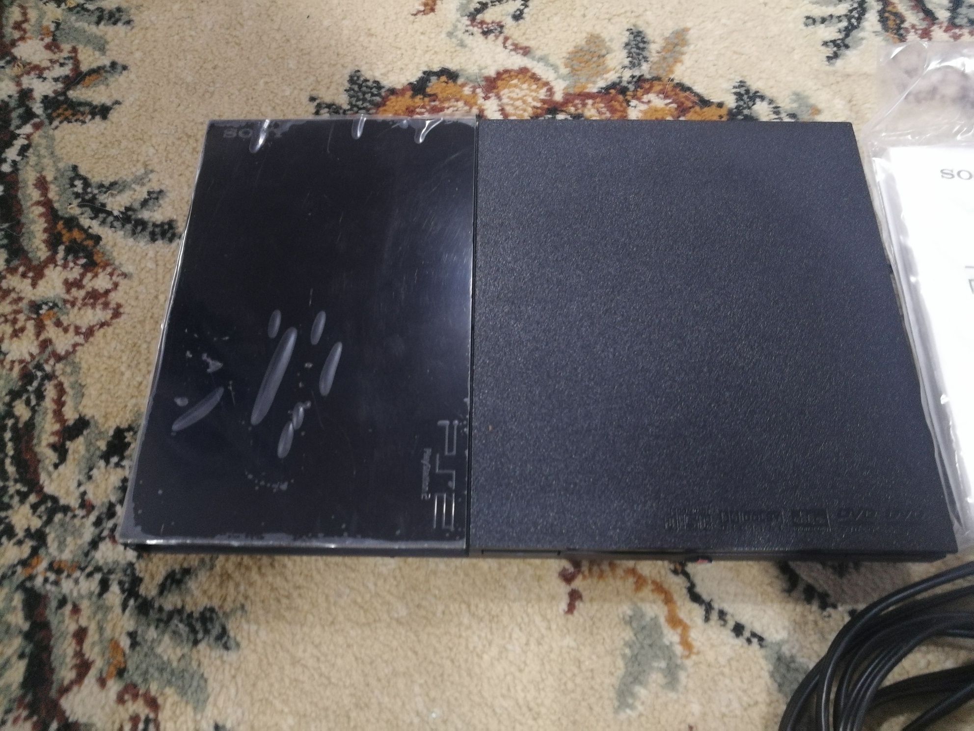 PlayStation 2 (ps2) (scph-90004)
