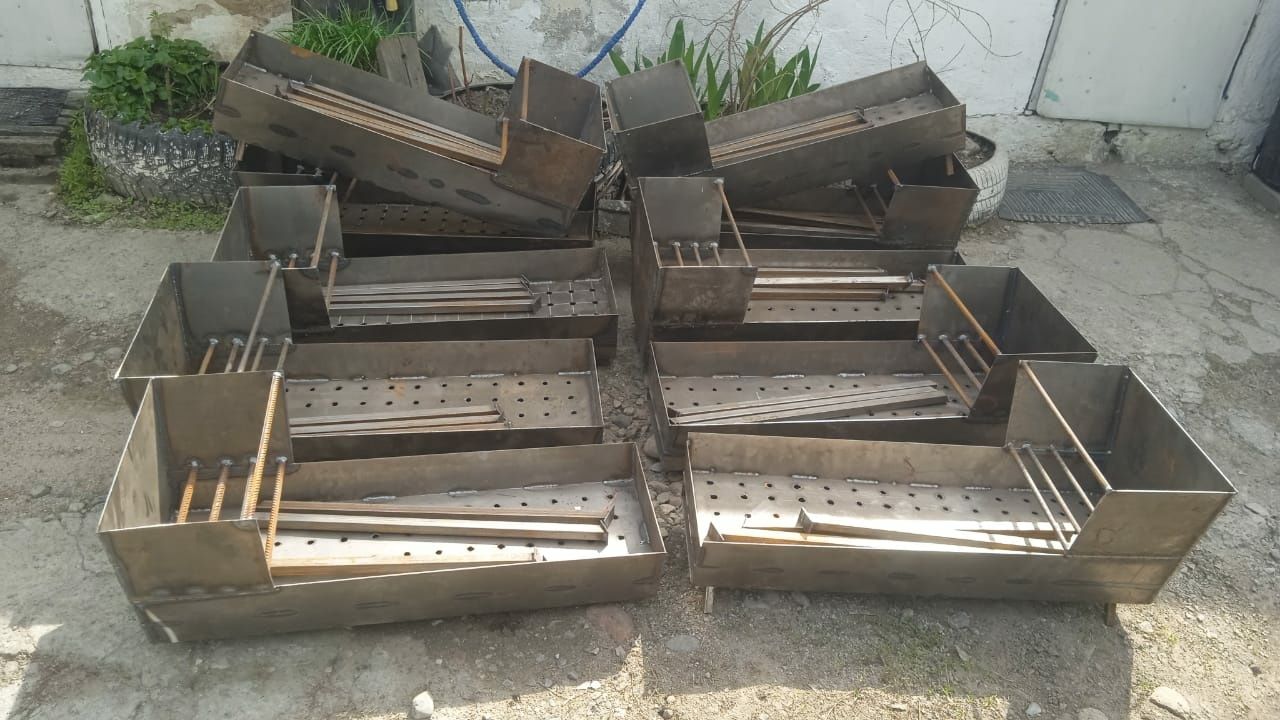Мангалы для шашлыка 80 × 30 новые