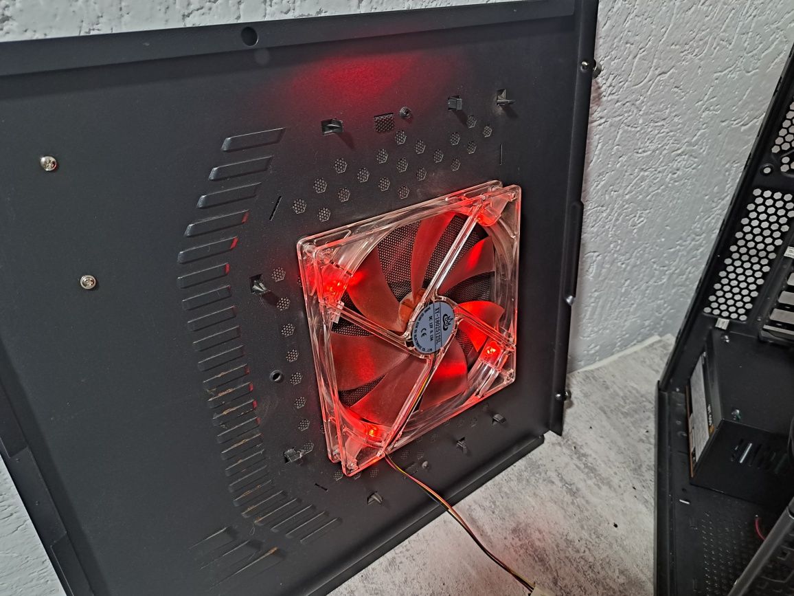 Продам игровой системный блок  DELUX (RYZEN 7)