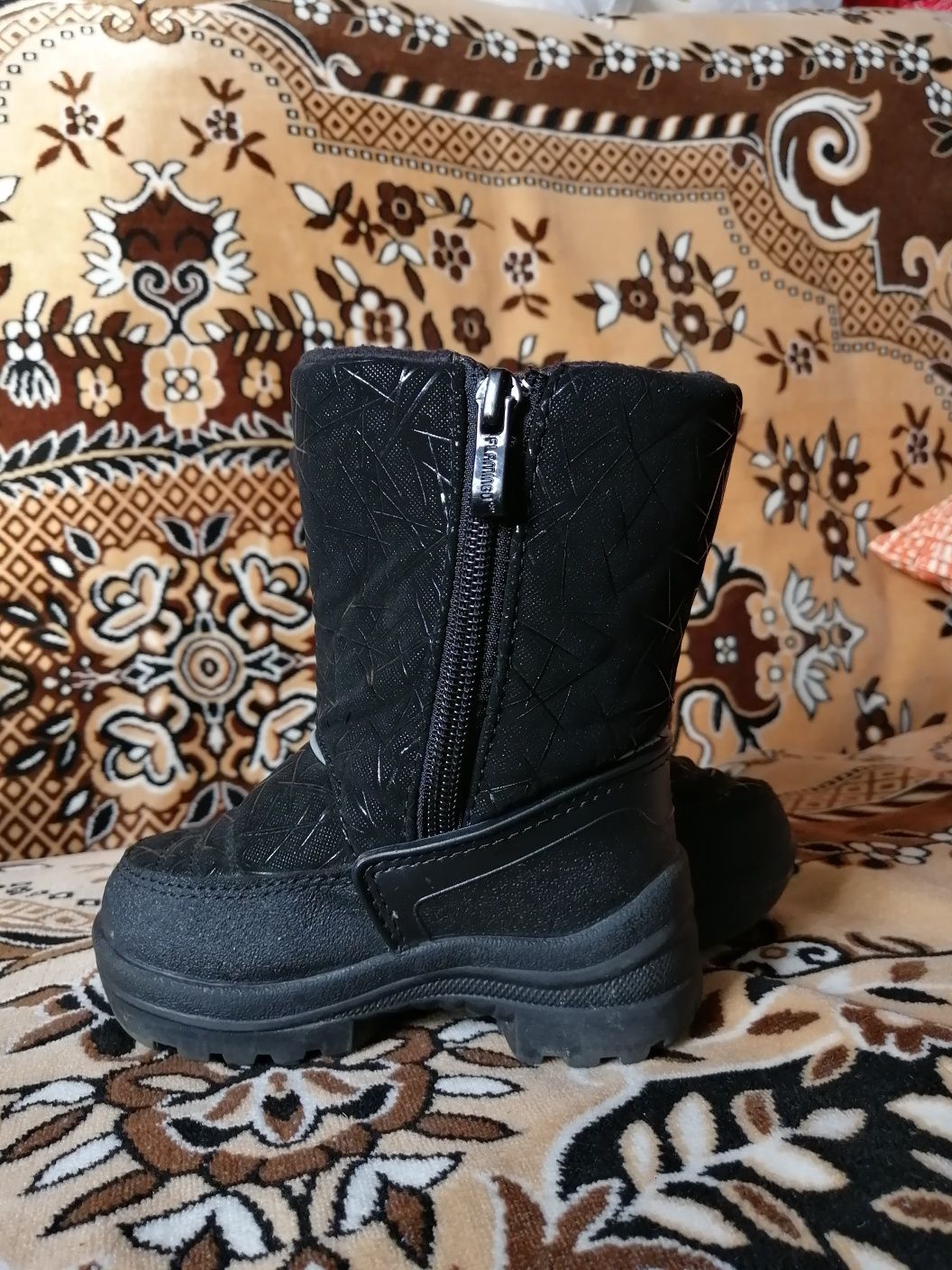 Продам сапоги зимний в отличном состояний.