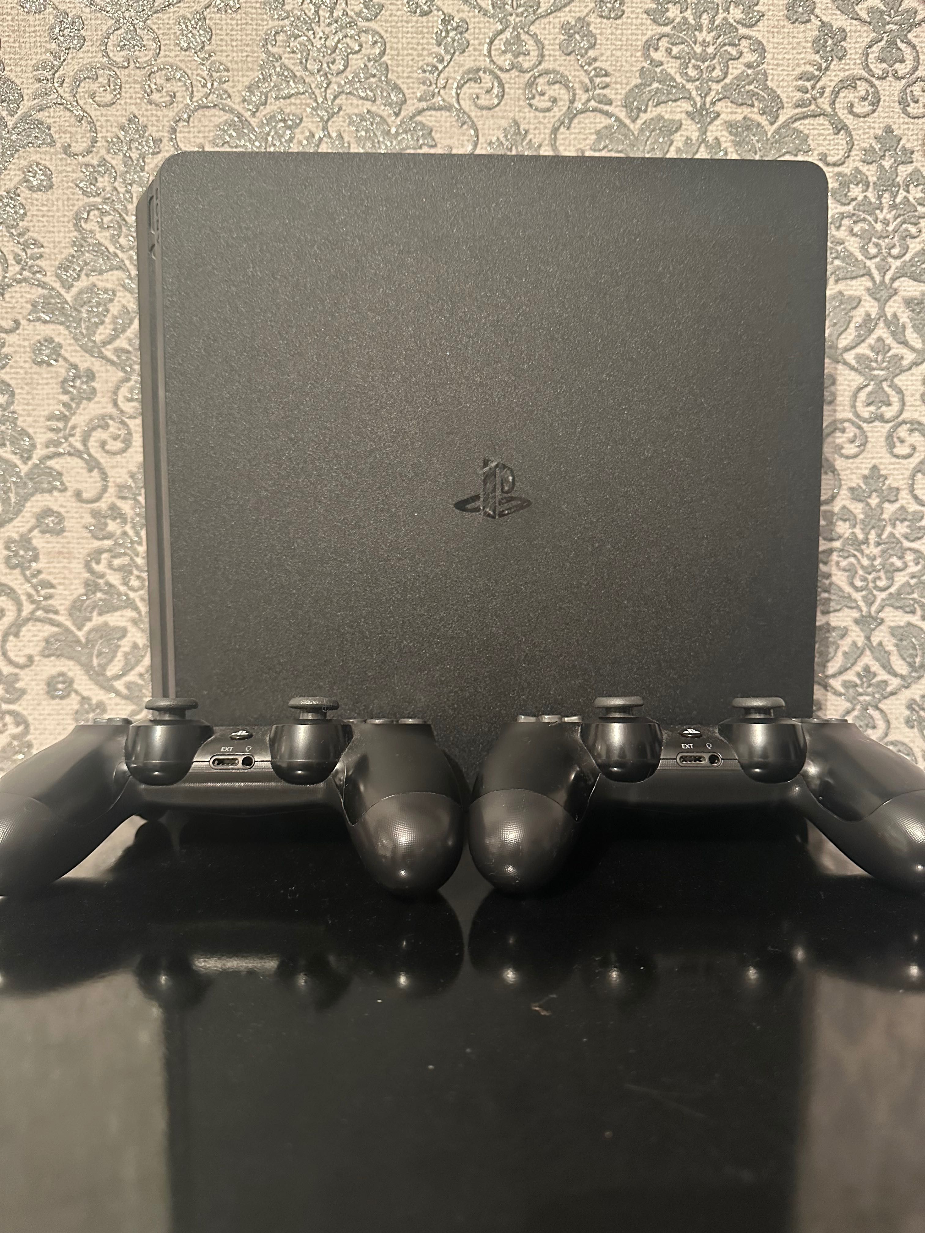 PlayStation slim 1 TB