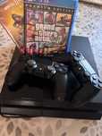 Продам PS4 продам PS4
