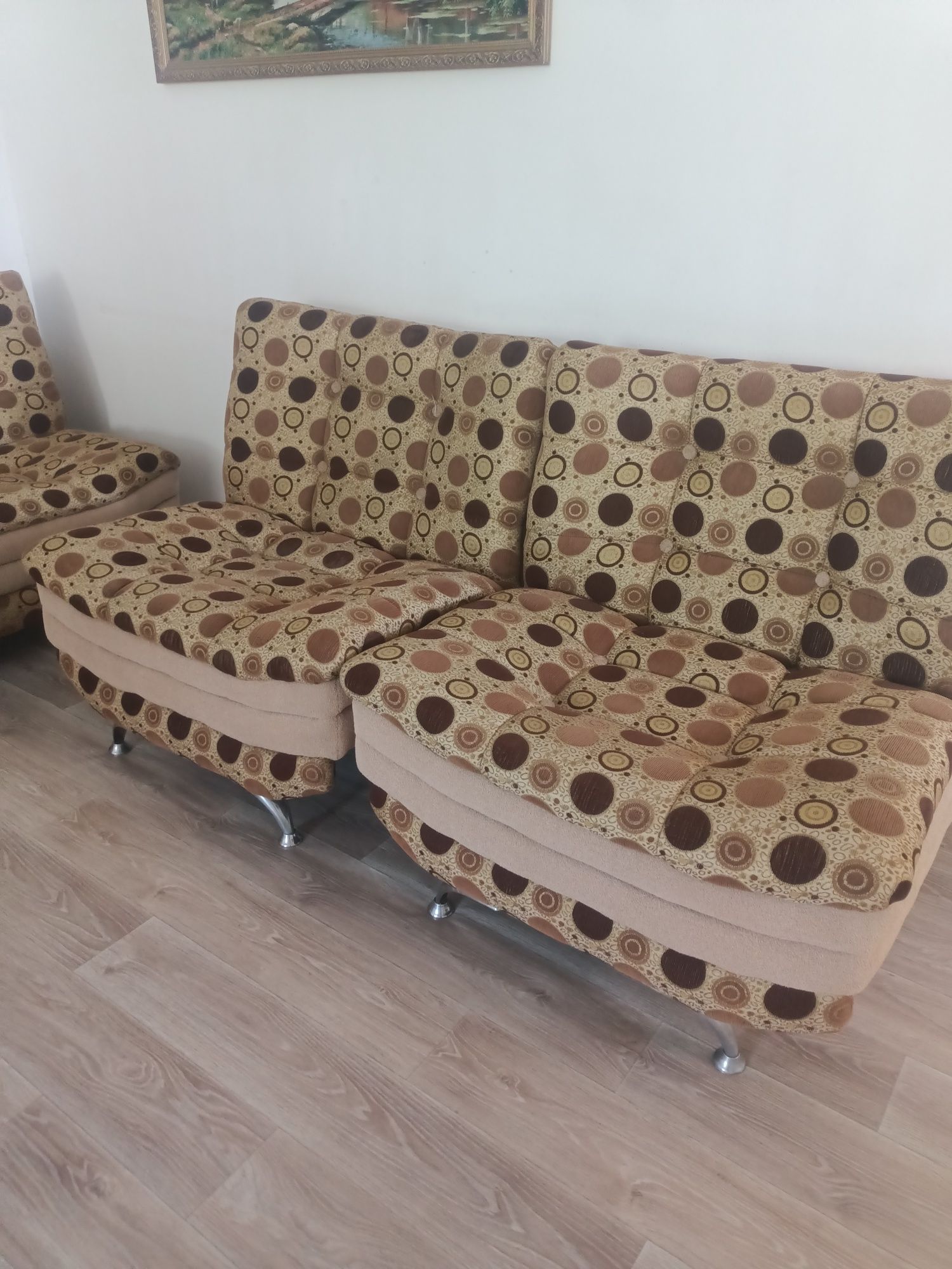 Продам диван, 3-ка, в хорошем состоянии