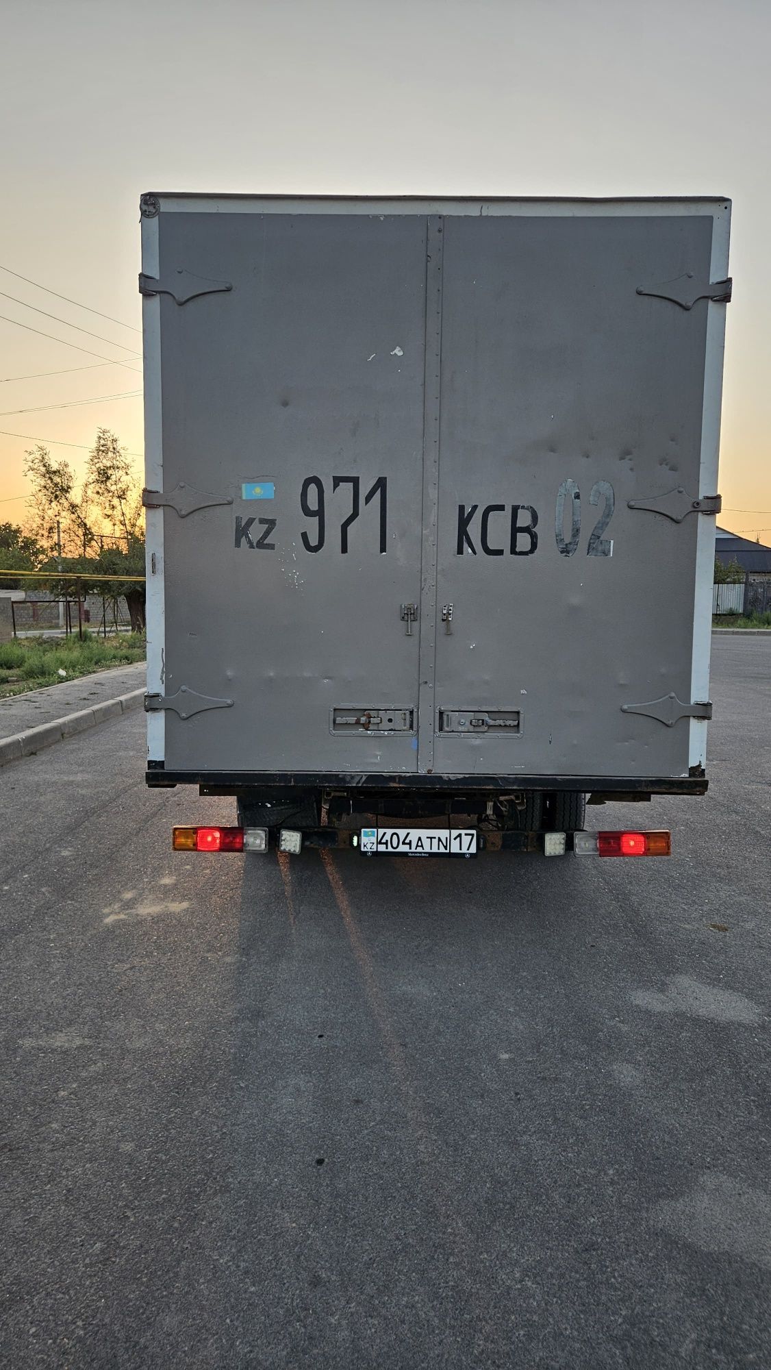 кузов  газель. Спринтер 5.10м 
Ұзындығы 5 . 10м Ені 2.28м.