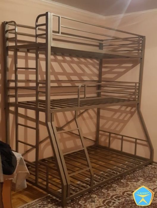 Трехъярусная металлическая кровать(двухярусная,двухъярусная).Рассрочка