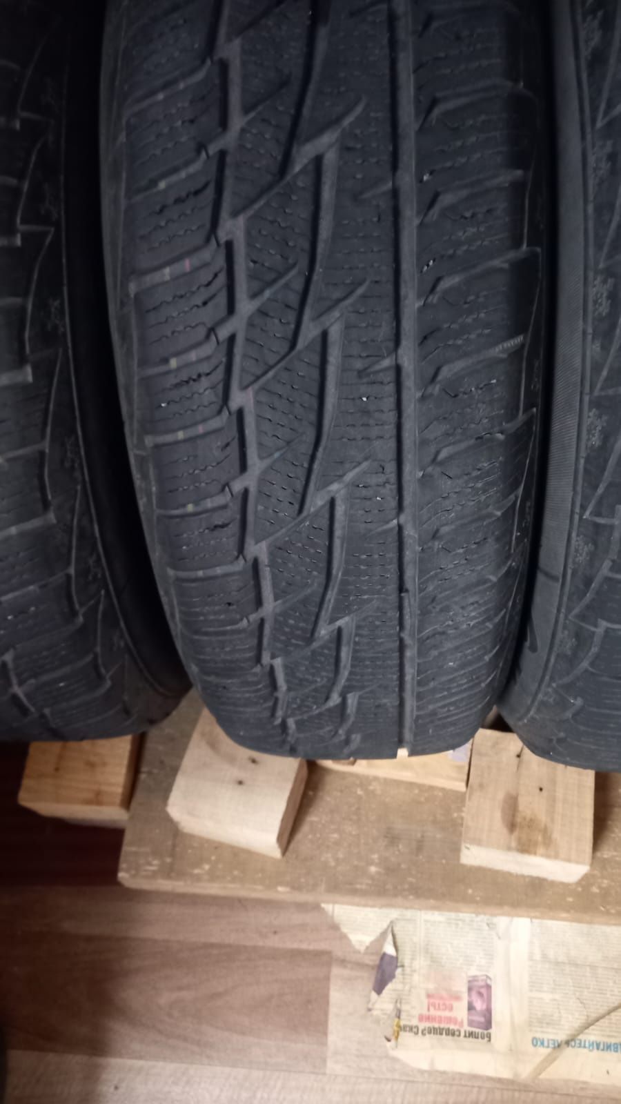 Продам колеса зимние