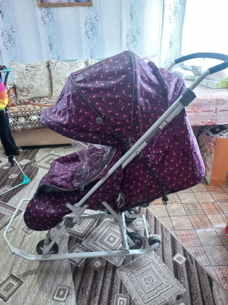 Продам коляски -санки