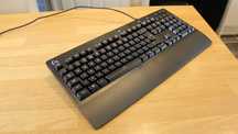 Игровая клавиатура Logitech G213