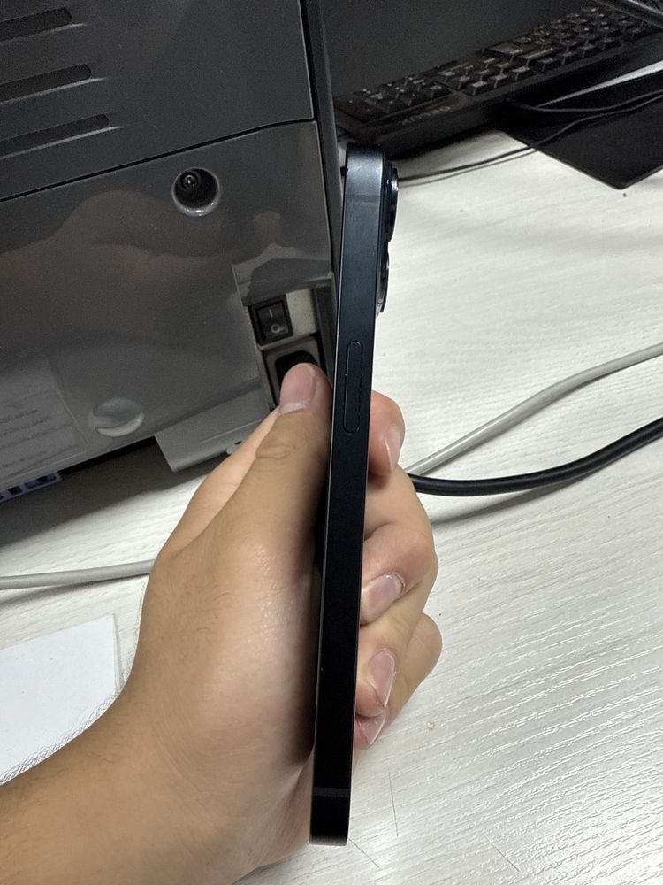 iPhone 14, 256 память