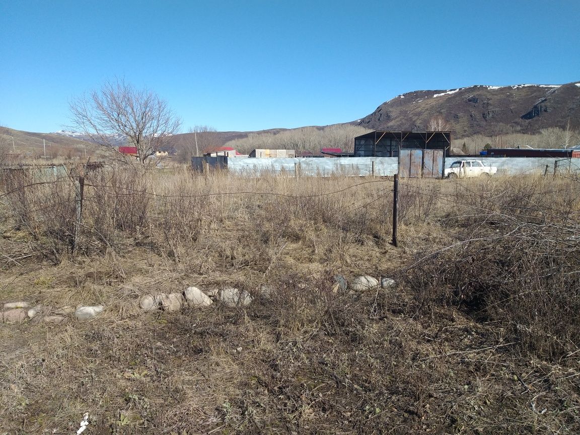 Продам участок в Каменном Карьере