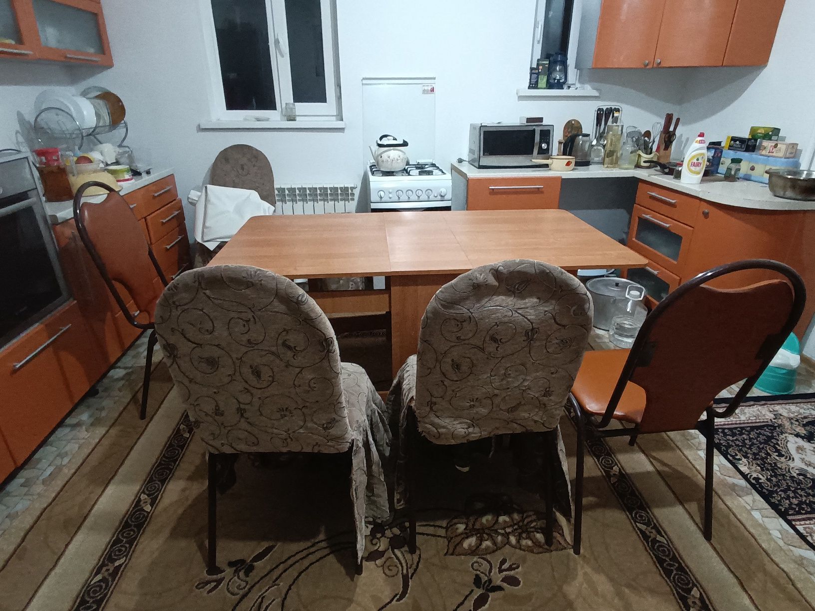 Ас үй жиһазы  орындықтар