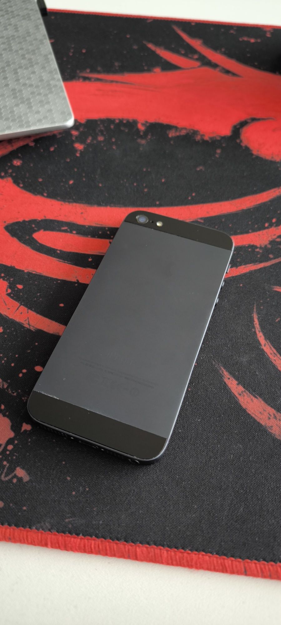iPhone 5 16Gb iOS 6.1.3 Black для коллекции