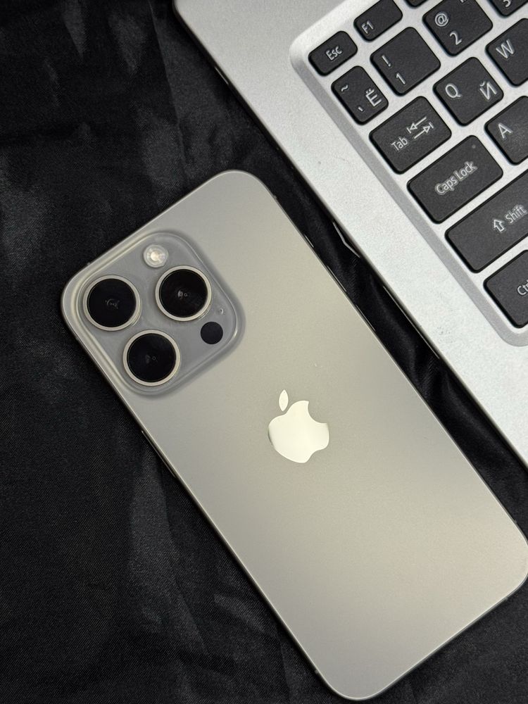 Apple Iphone 15 Pro / Рассрочка 0-0-12 / Red / Актив Ломбард