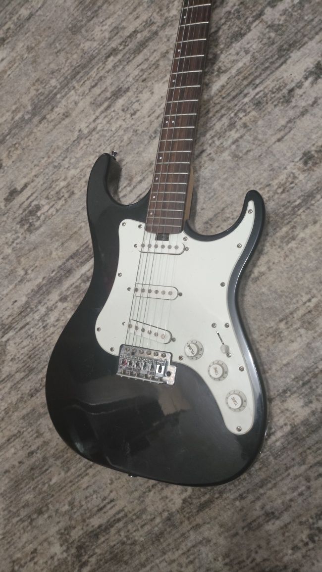 Vichi stratocaster (3 сингла )