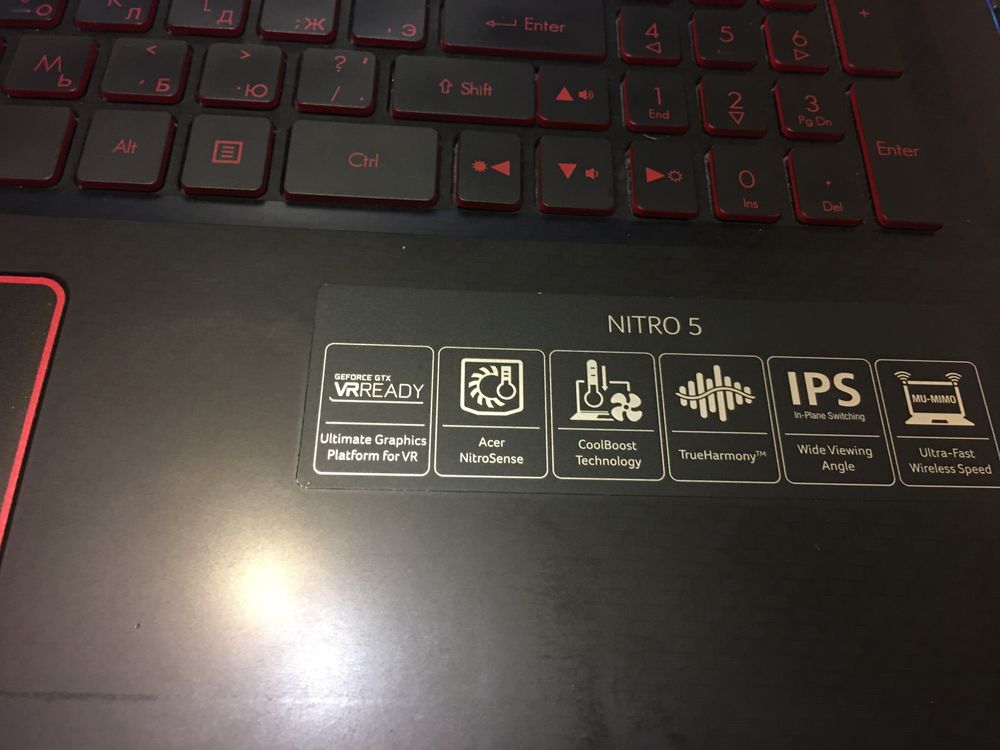 Продам игровой ноутбук 9 поколения на 1060 6gb ddr6.