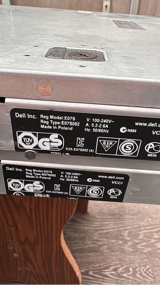 Продаю 2 Сервера dell e07s на 8 террабайт