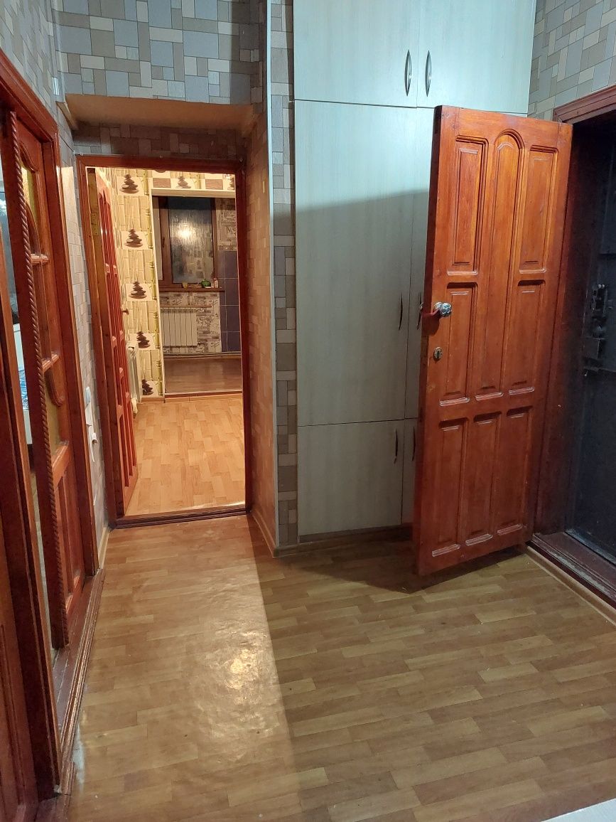 Продаю 2-х комнатная квартира, на 4 этаже 77-серия
