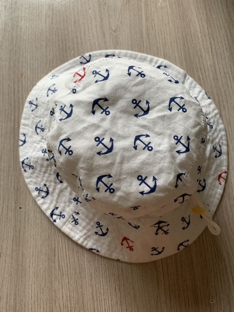 Продам детскую панамку