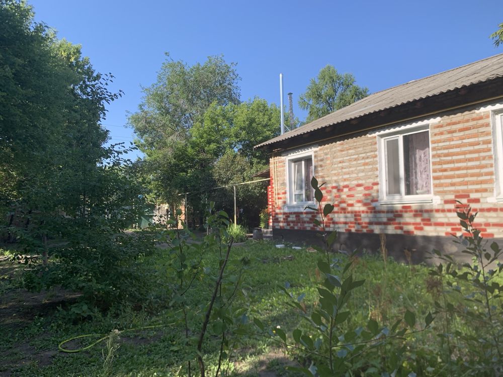 Продам дом с большим участком