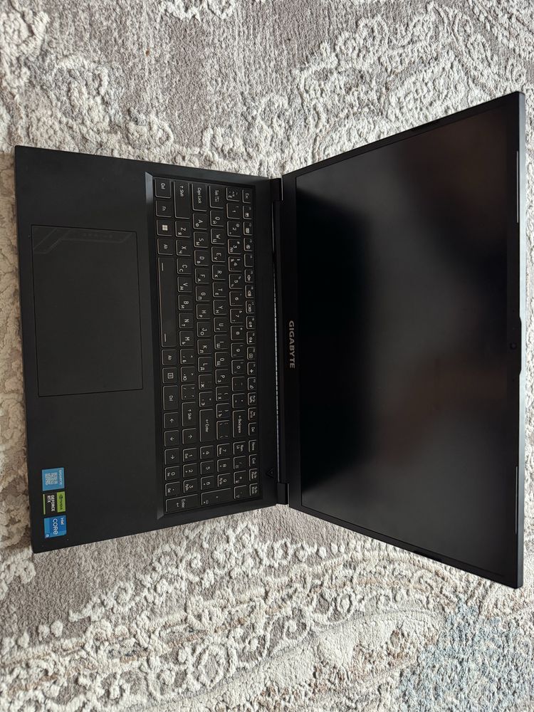 Gigabyte g6 mf