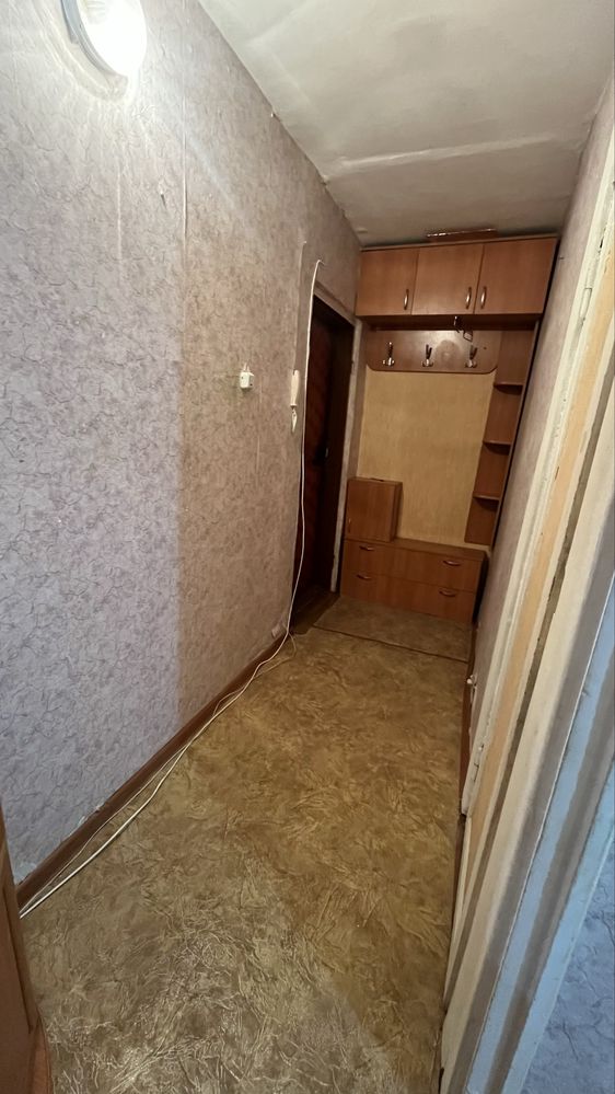 Продам 1 комнатную квартиру в районе уюта