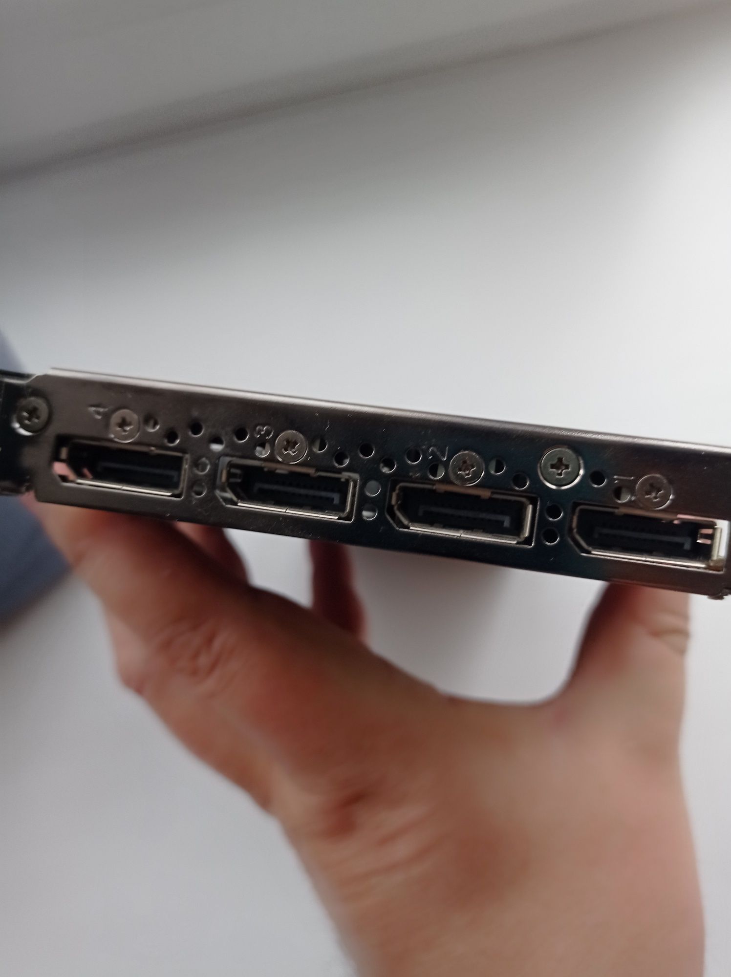 Видеокарта Quadro P4000