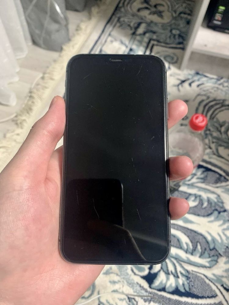 Продам iphone 11