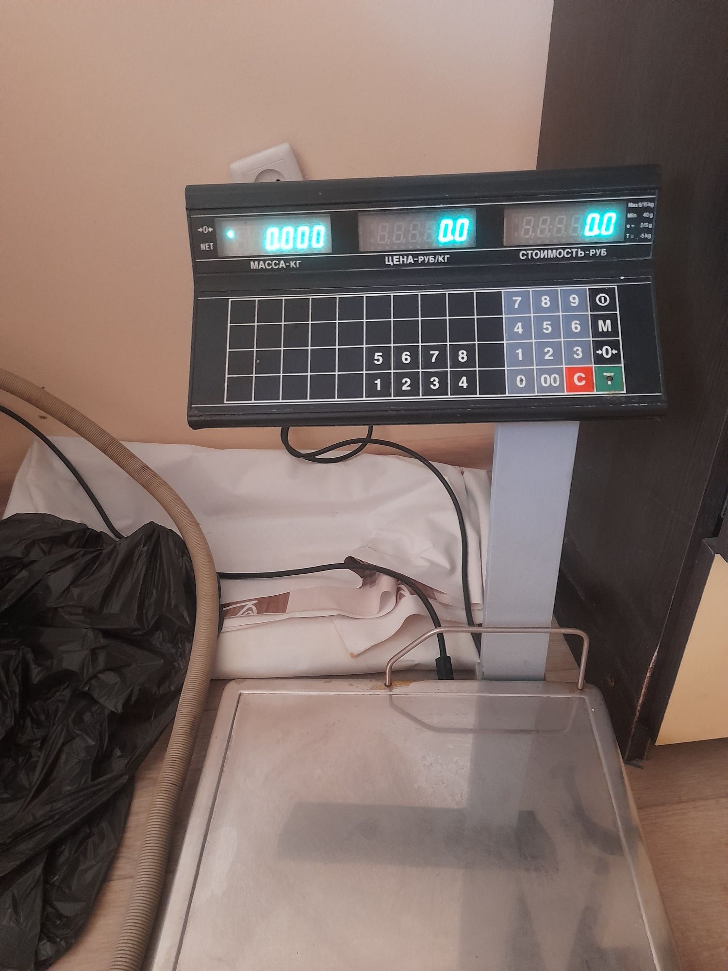 Продам электронные весы.