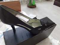 Продам туфли,каблук 7 см.,почти новые.Италия.