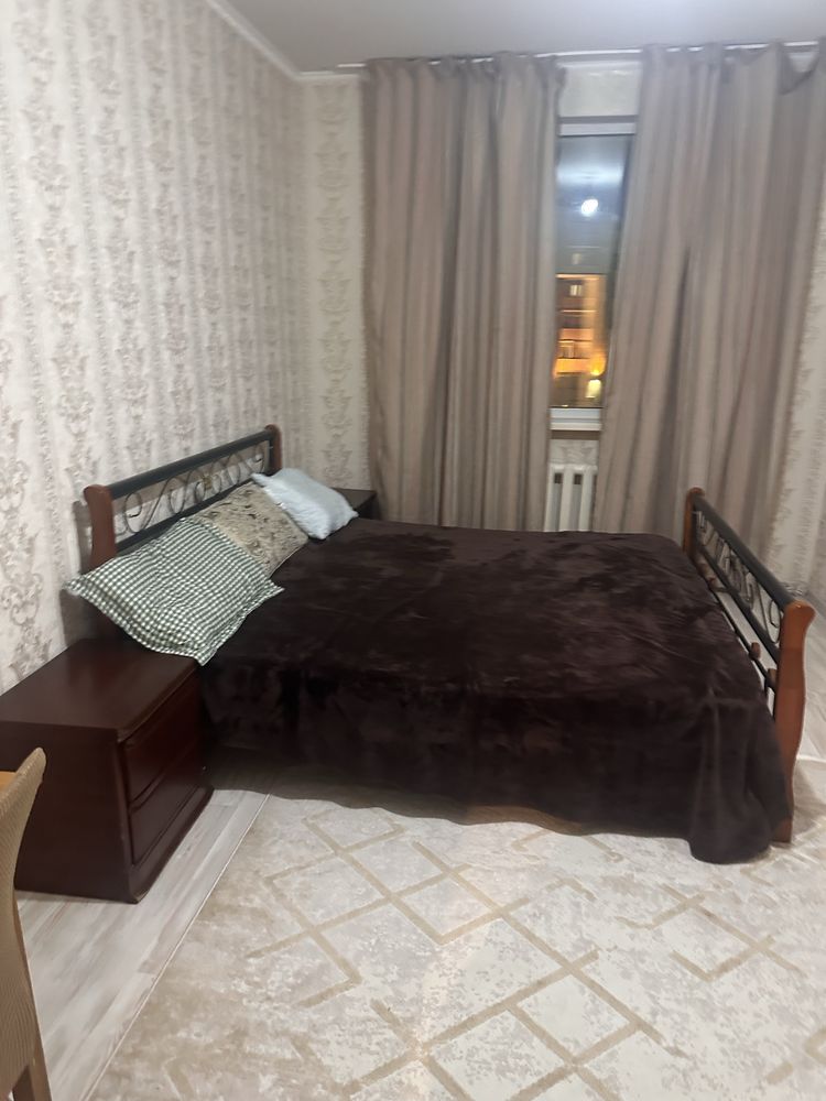 Продам 1-комнатную квартиру в центре левого берега