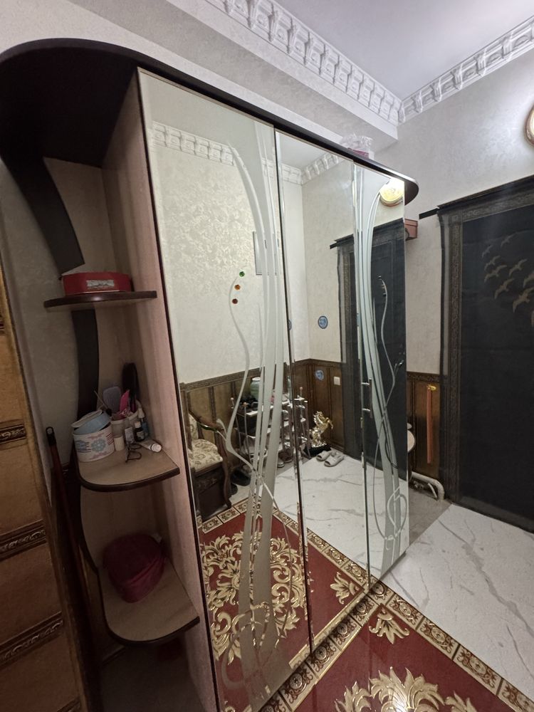 Продаю прихожую