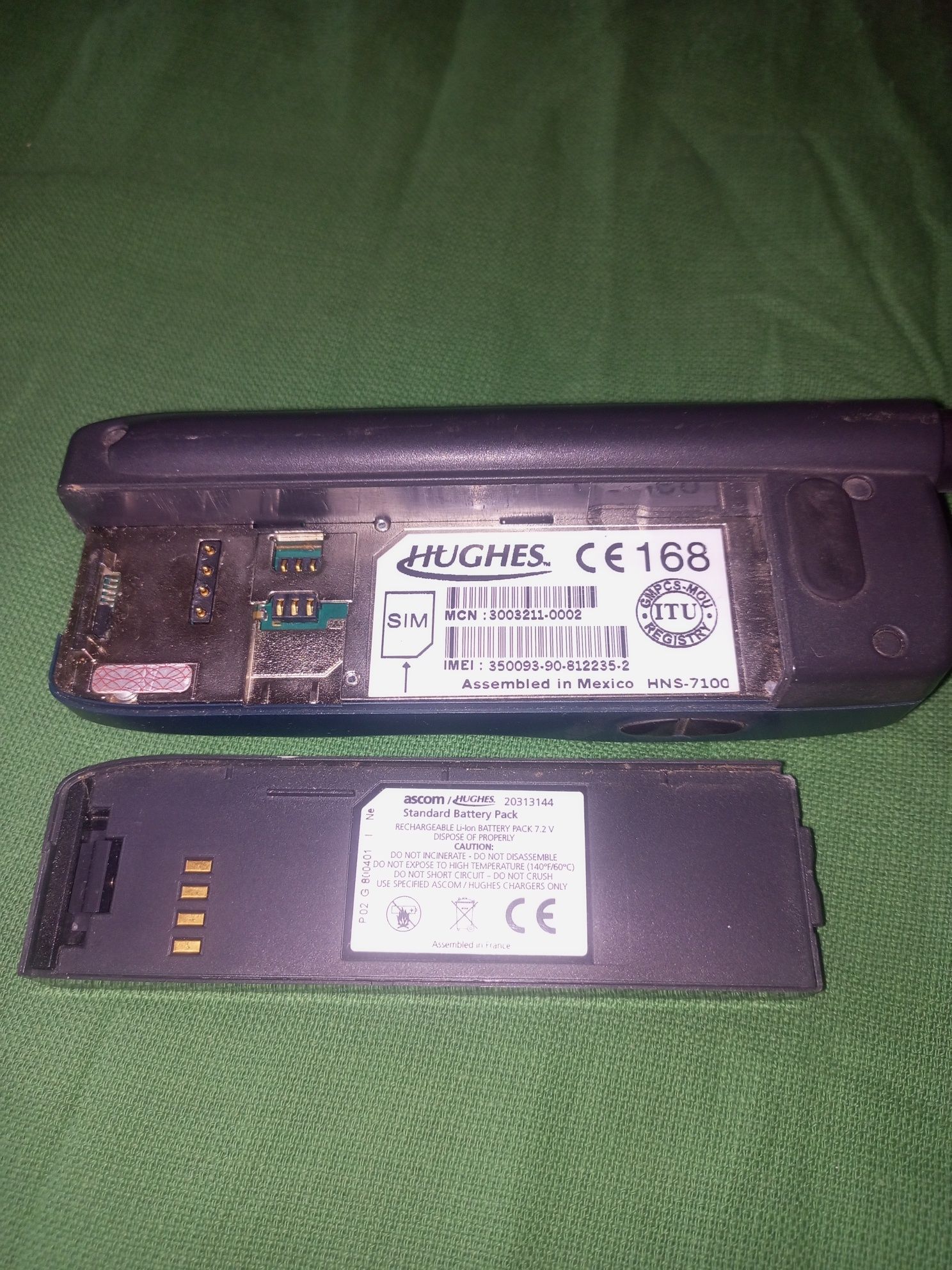 Спутниковый телефон Hughes 7100