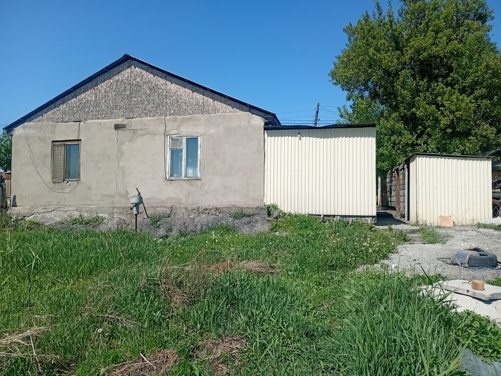 Продам дом в районе дальней