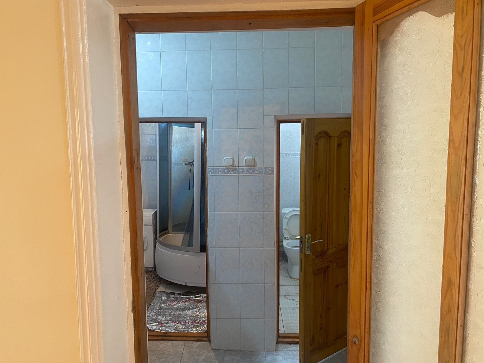 Продаётся дом 10 соток, в районе взлётки