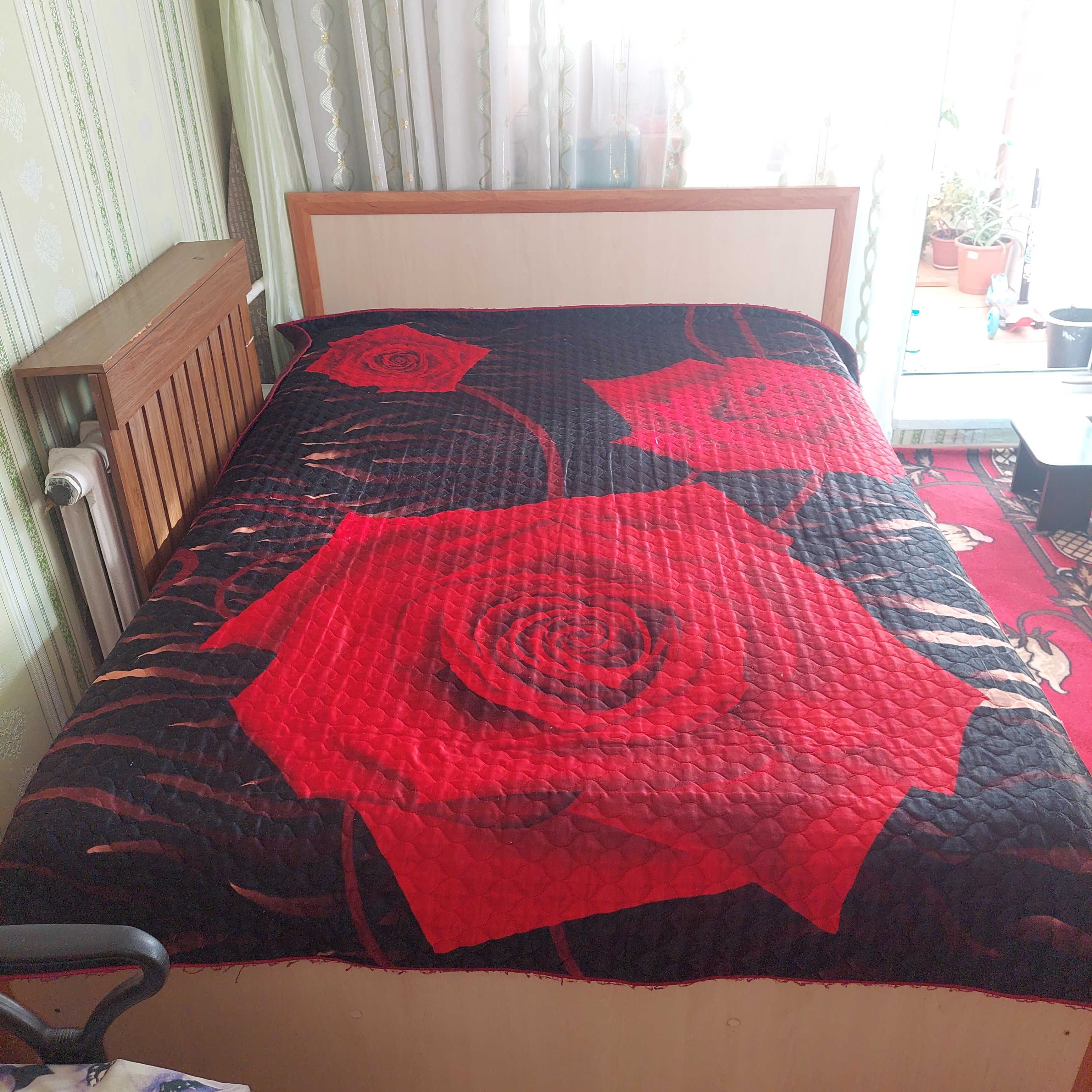 Продам диван, кровать 2-х спальная, тахта, компьютерный стол