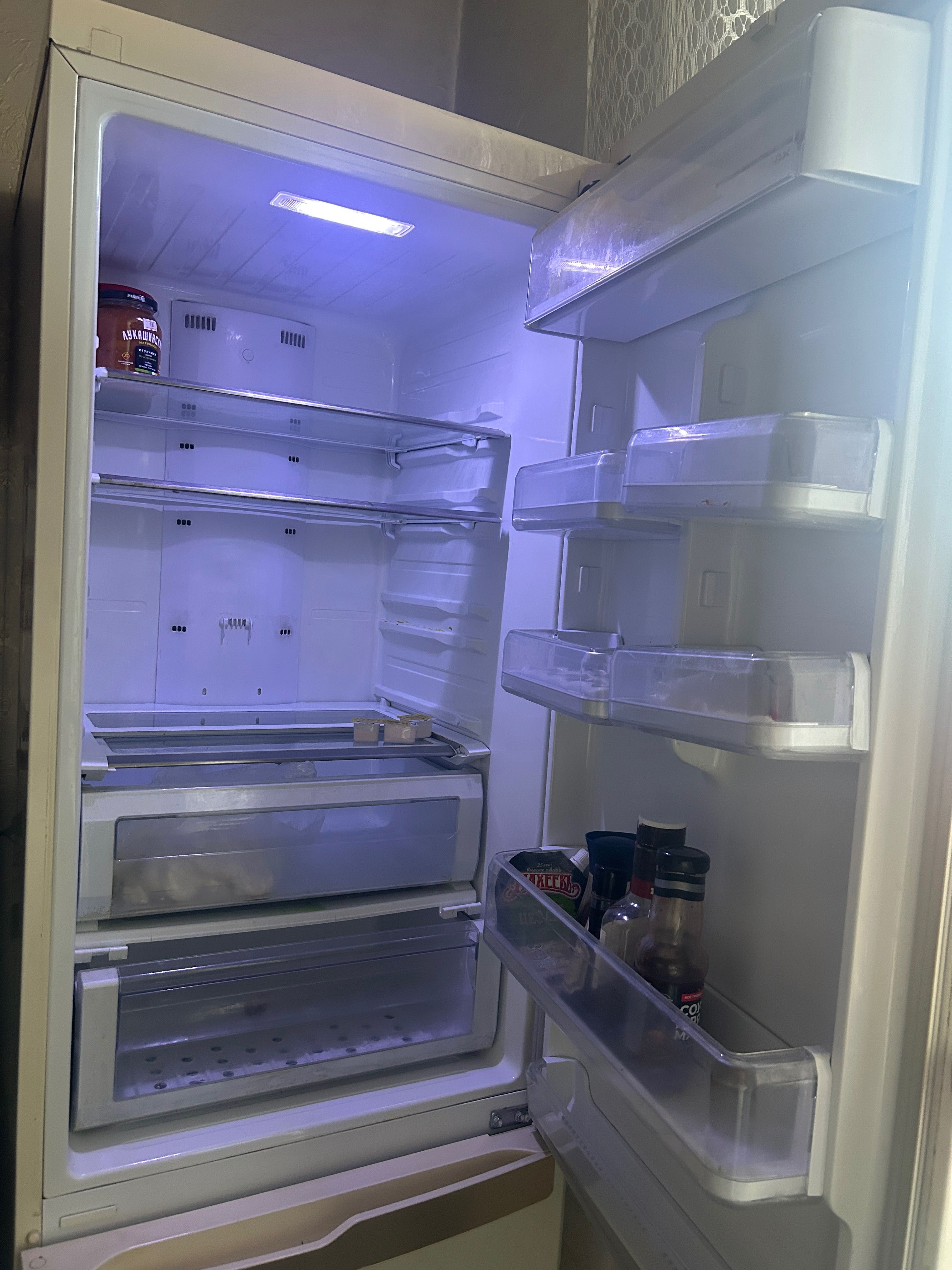 Продается холодильник бу