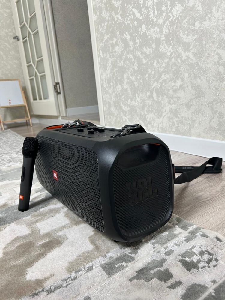 Новый JBL сатылады микрофонымен бирге